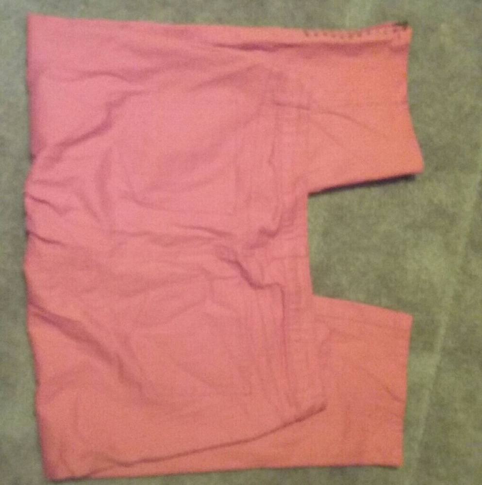 Multiples Capris - Picture 5 of 5